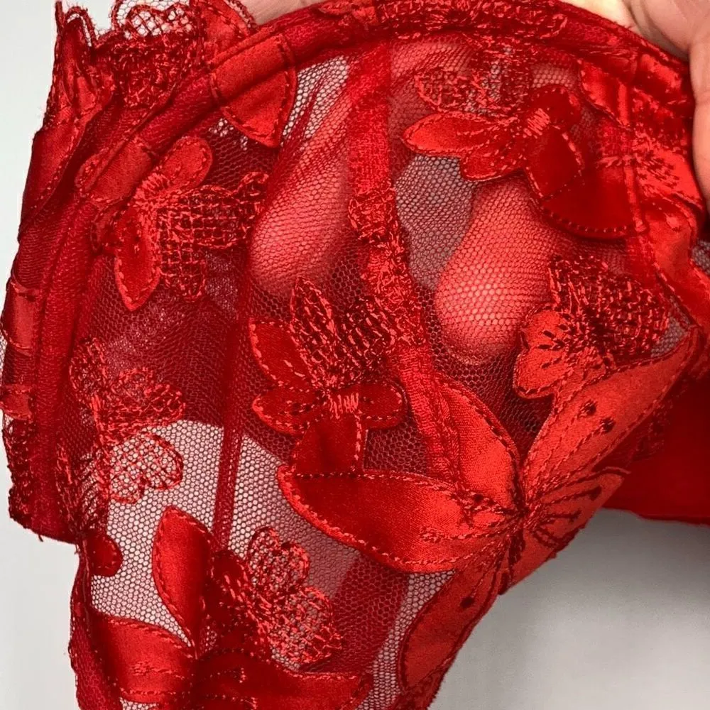 Victoria's Secret Women's Floral Lace Low Cut Demi Bra Red Size 34D/D75 NWOT - Image 4