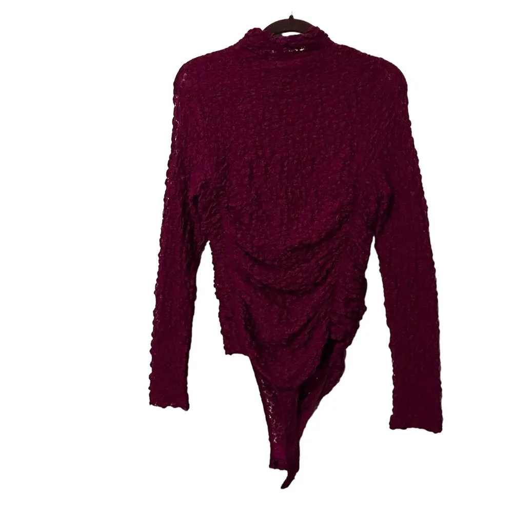Free People Day & Night Lace Bodysuit Berry Wine Burgundy NWOT Size Medium - Image 5