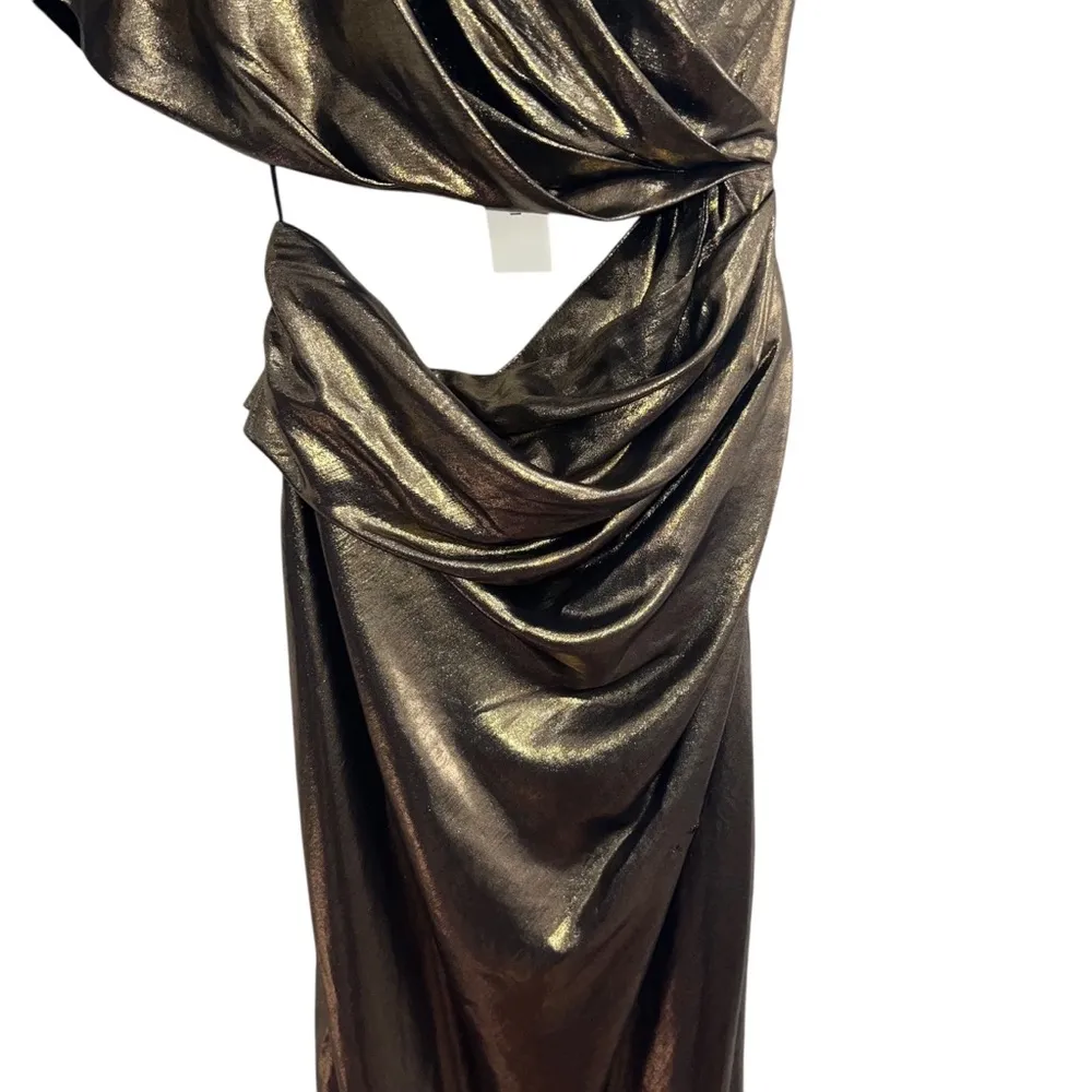 NEW NWT The Sei X Revolve One Shoulder Cutout Maxi Gown In Gold Lame Size 2 - Image 6