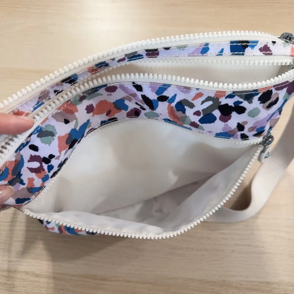 Kipling Annabelle Nylon Multicolor Printed Crossbody Bag - Image 7