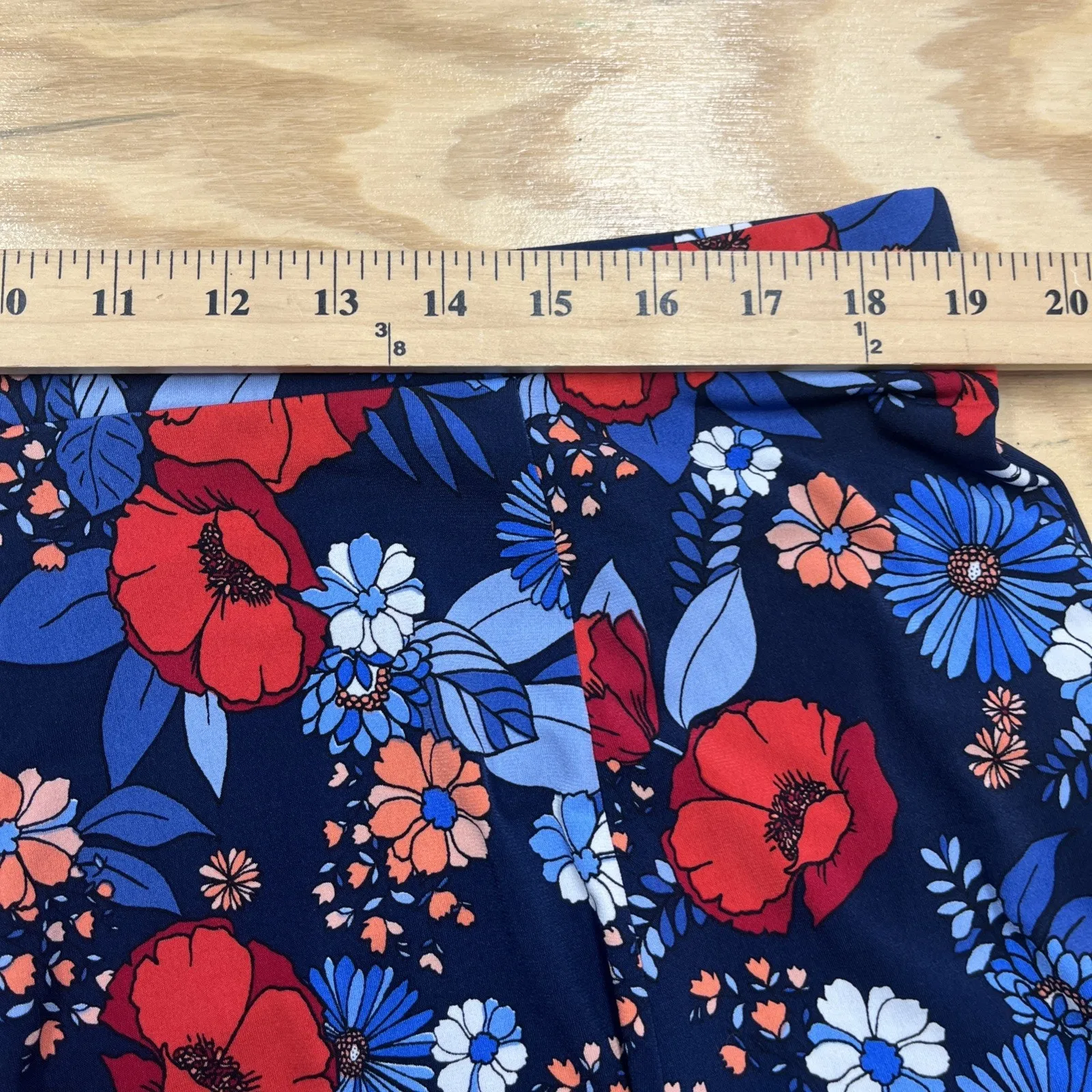 Susan Graver Liquid Knit Floral Pull On Skort Size XL Beachy Casual Vacation - Image 6