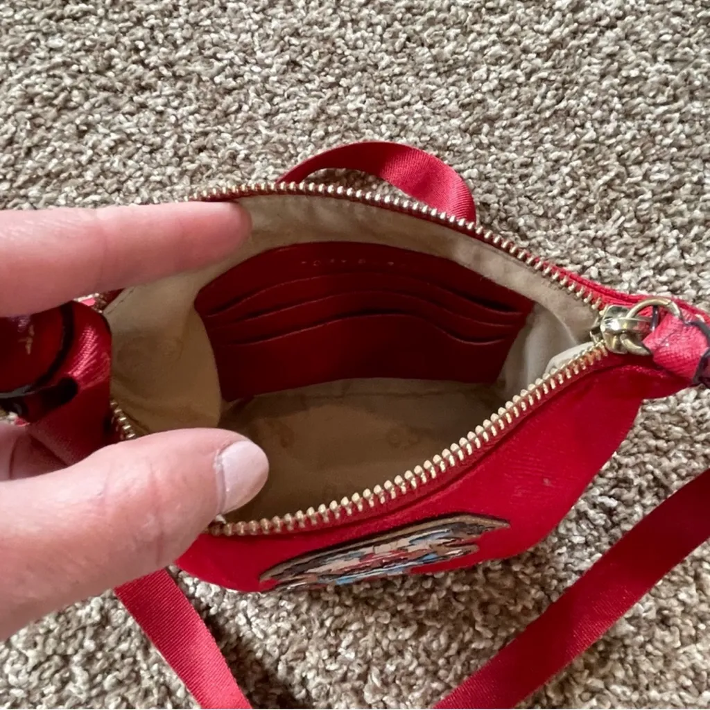 Tory Burch Holiday Mini Crossbody Bag with Festive Patch - Image 7