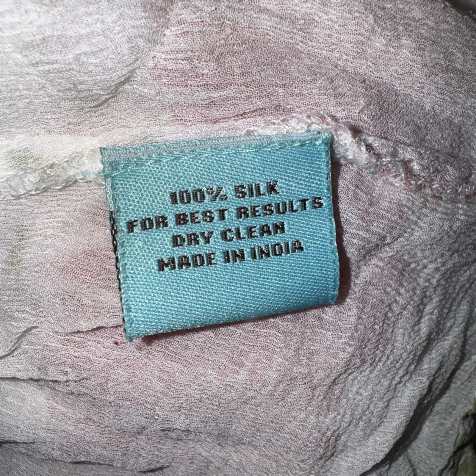 Letarte‎ HANDMADE Silk Bead Sequin Embellished V - Image 2