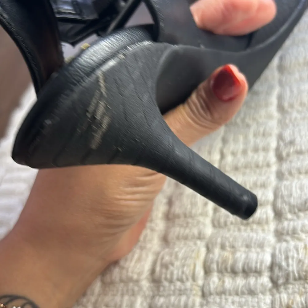 Simply Vera by Vera Wang Ankle Strap Heels Size 10 Black - Image 11