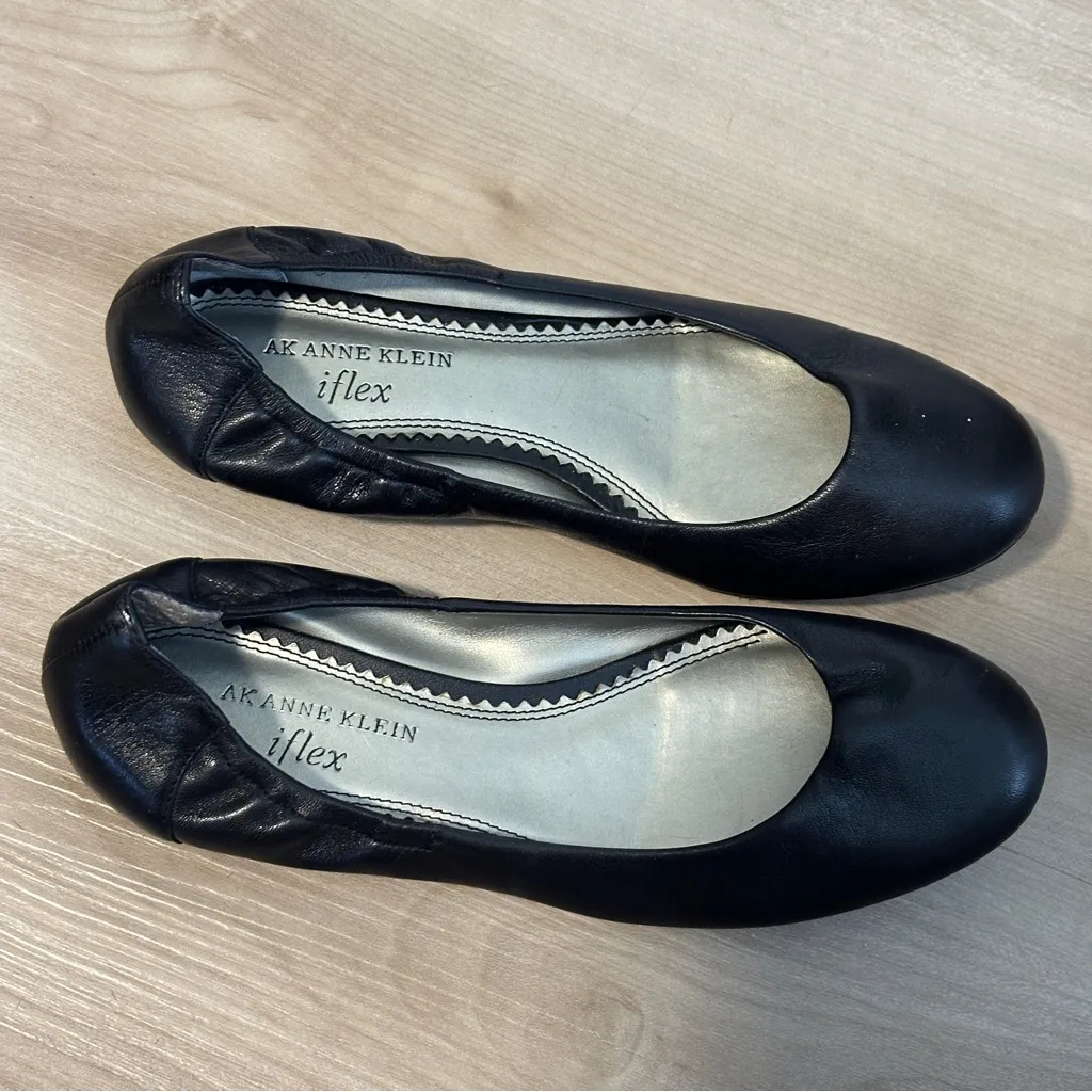 Anne Klein Black iFlex Maleana Ballet  Leather Upper  Flats Size 6.5 - Image 2
