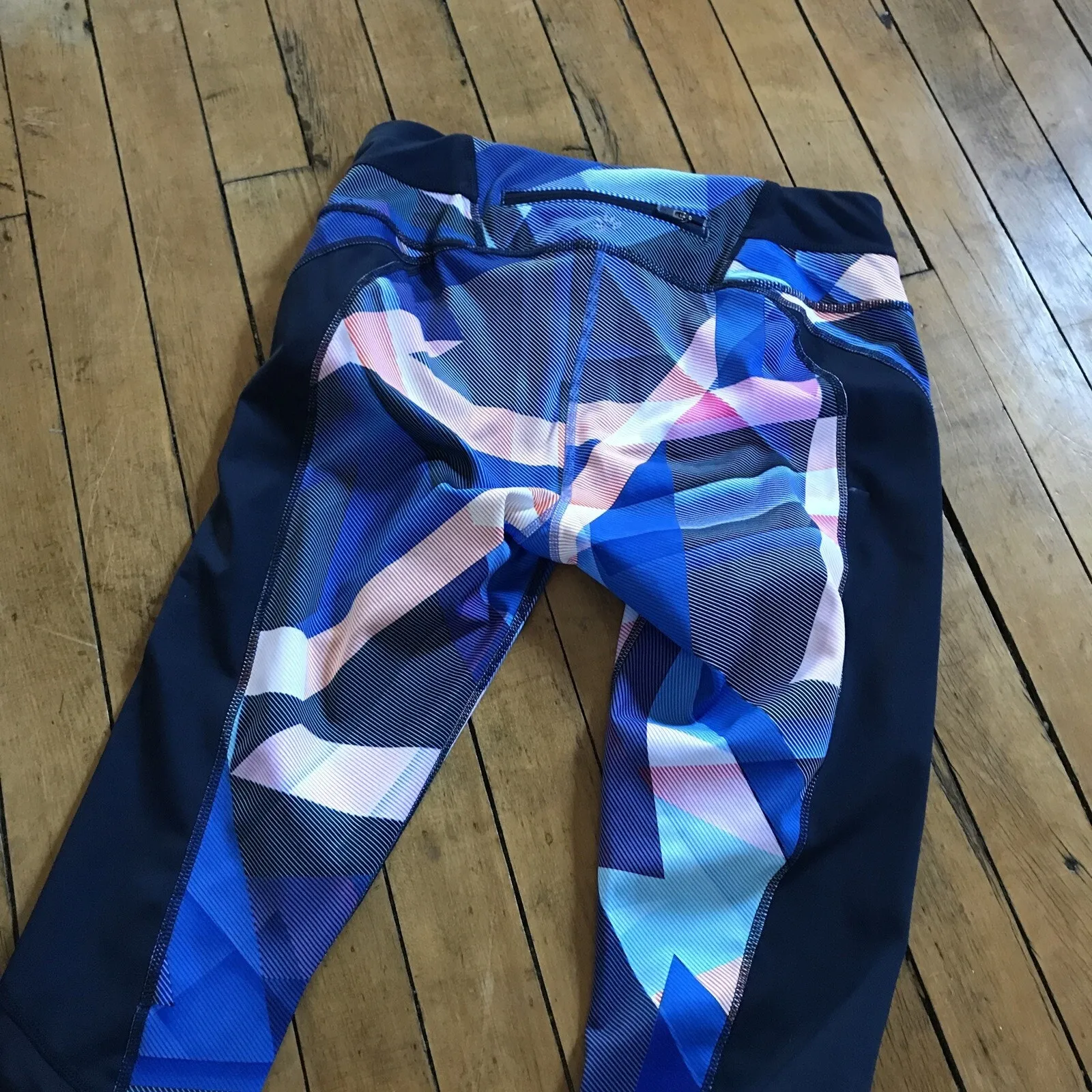 Athleta Compression Pants Small EUC - Image 6