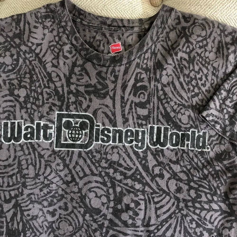 Walt Disney World Tshirt Mickey Mouse Print Small - Image 2