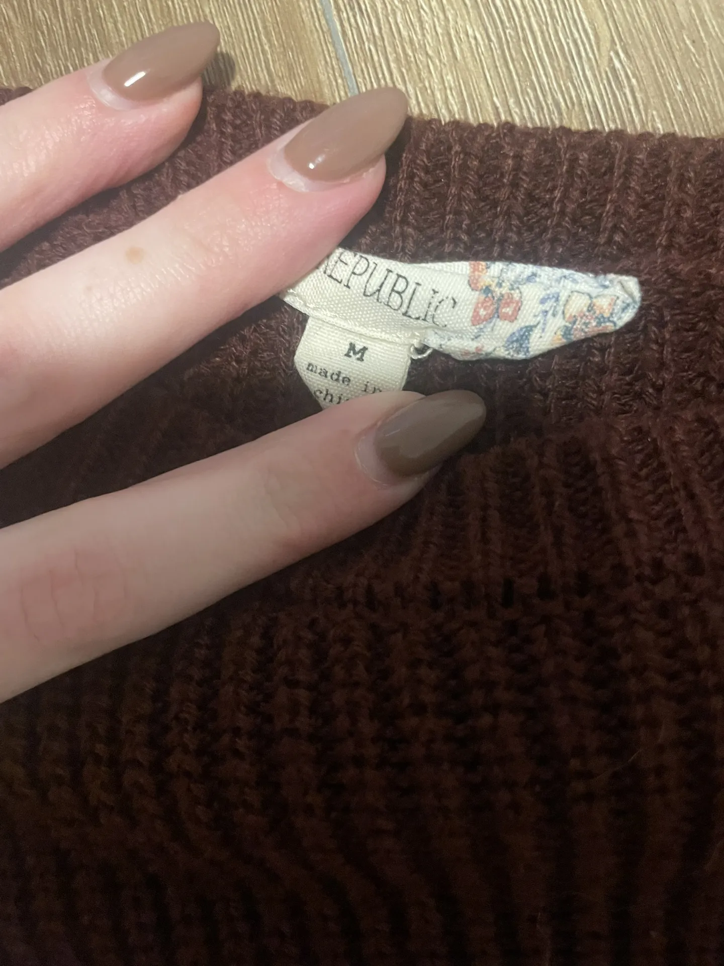 Maroon Knot - Image 3