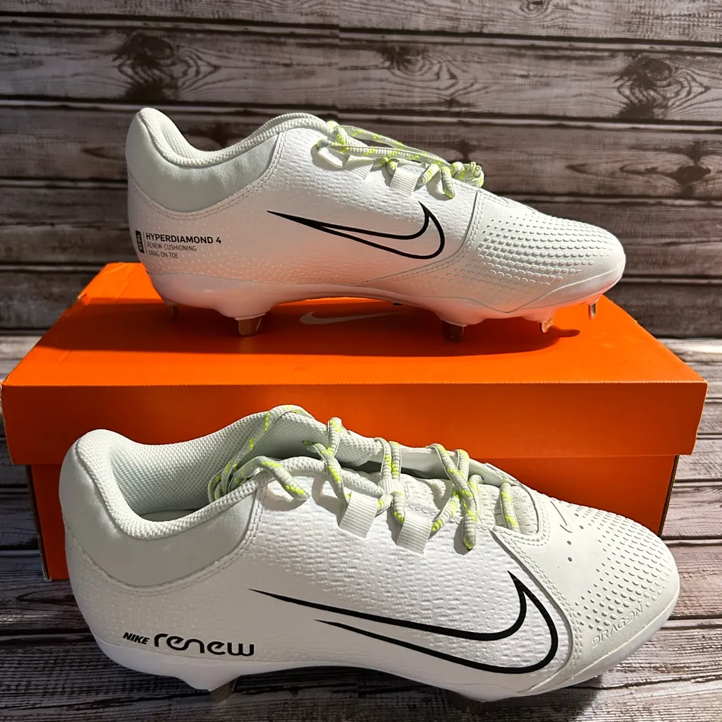 Nike  Woman’s Softball White Cleats - Image 2