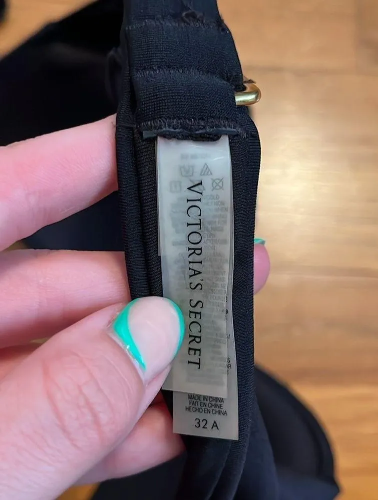 Push up Victoria secret bikini top - Image 3