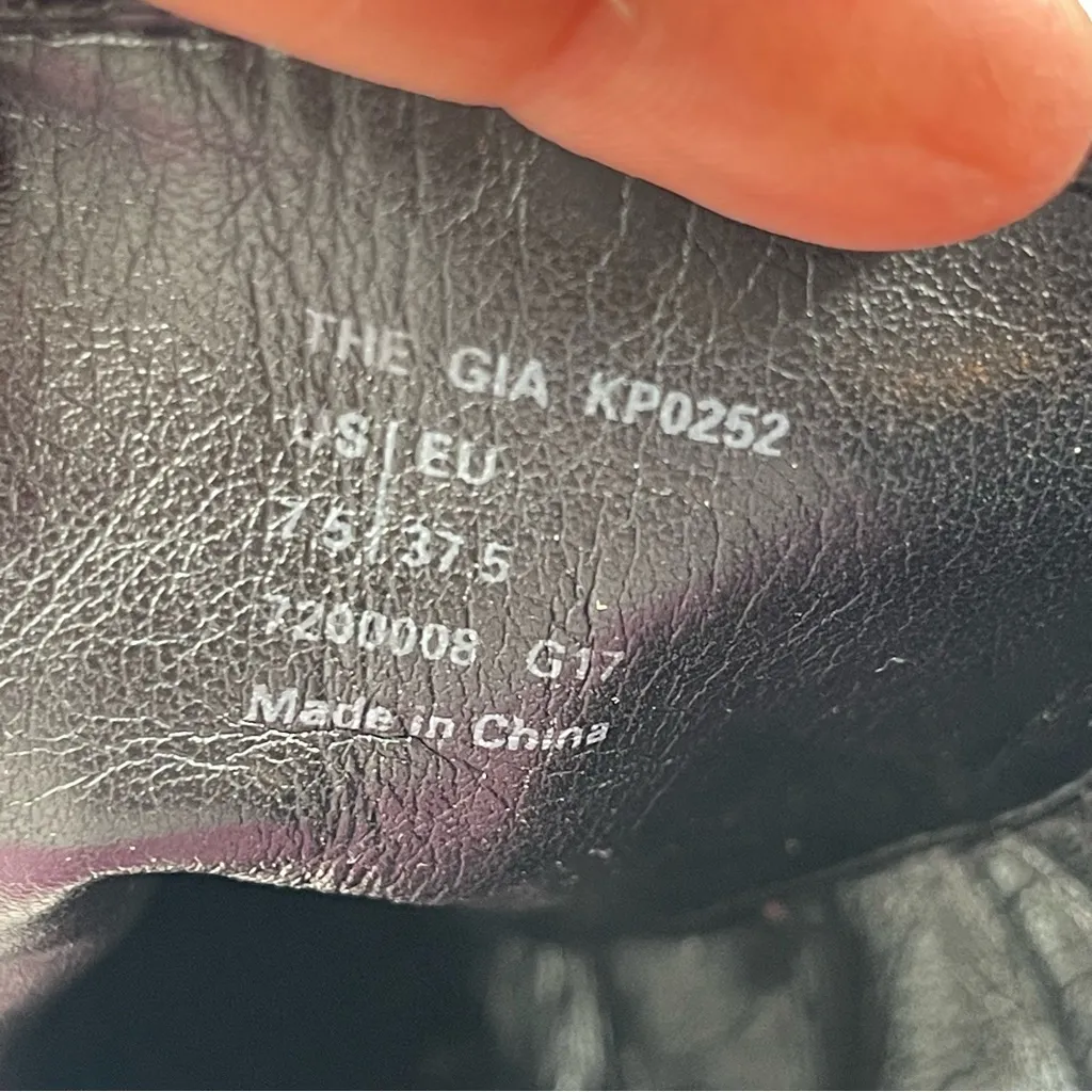 Katy Perry The GIA  Women's7.5 Black Crushed Velvet Ankle Combat Boots Lace Zip - Image 6