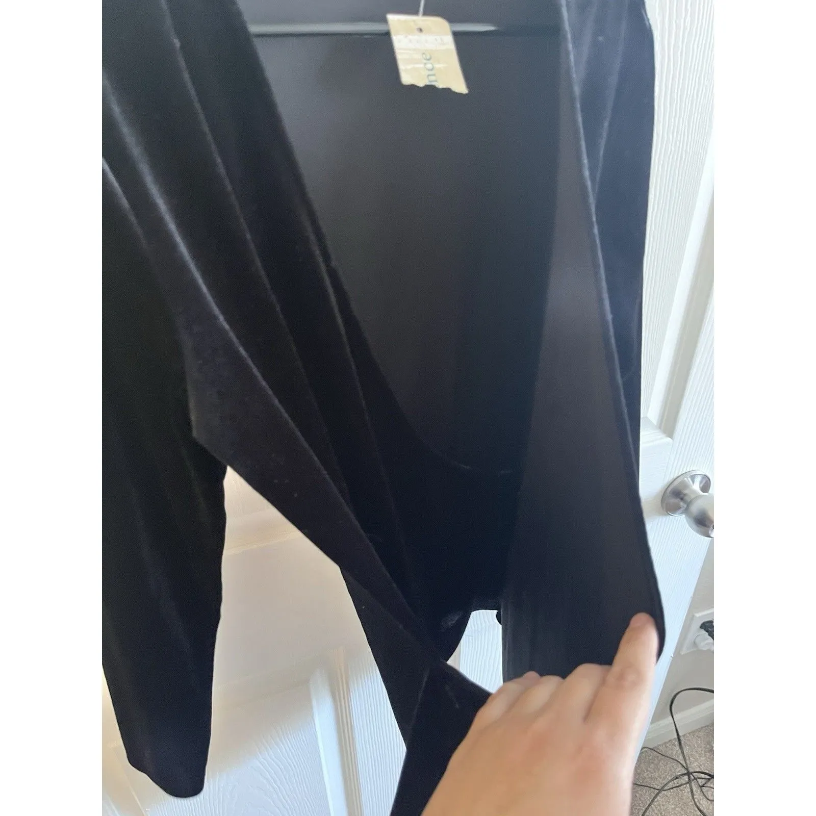 Sundance Raquel Faux Velvet Wrap Long Sleeve Top Black Size L NWT Size L - Image 5