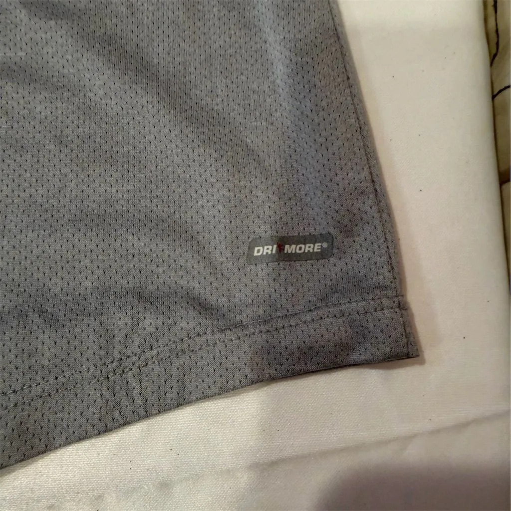 Danskin Now Women's Gray Short Sleeve T - Image 5