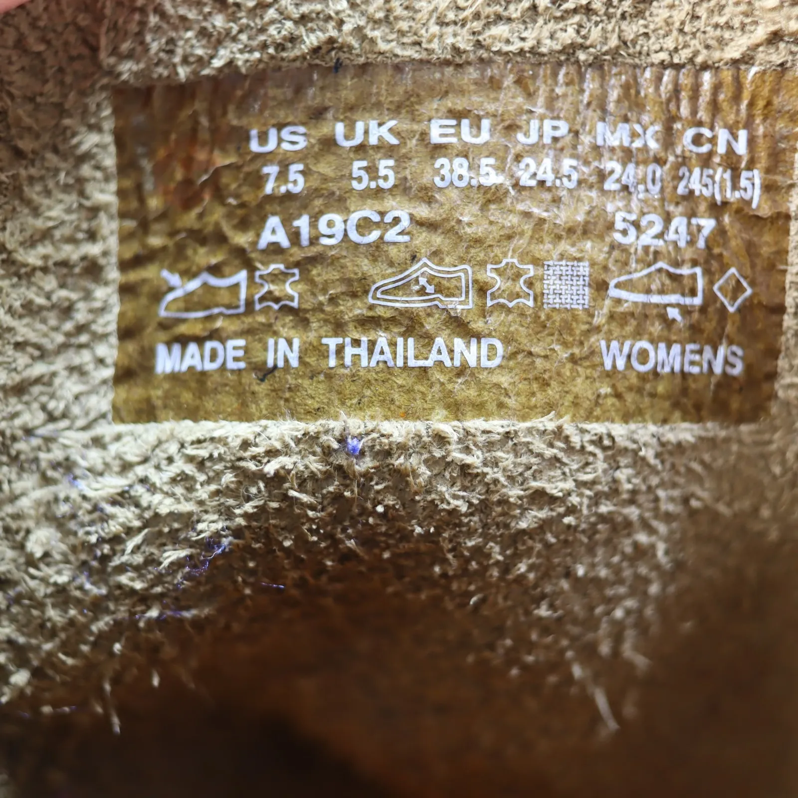 Timberland 6" Premium Womens Size 7.5 Brown Gray Leather Nubuck Boots A19C2 5247 - Image 6