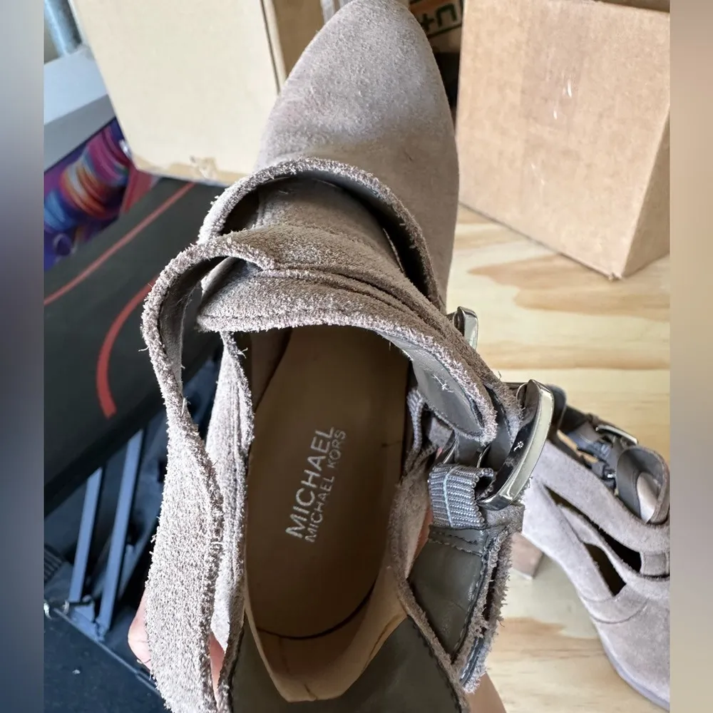 Michael Kors  boots size 5 - Image 2