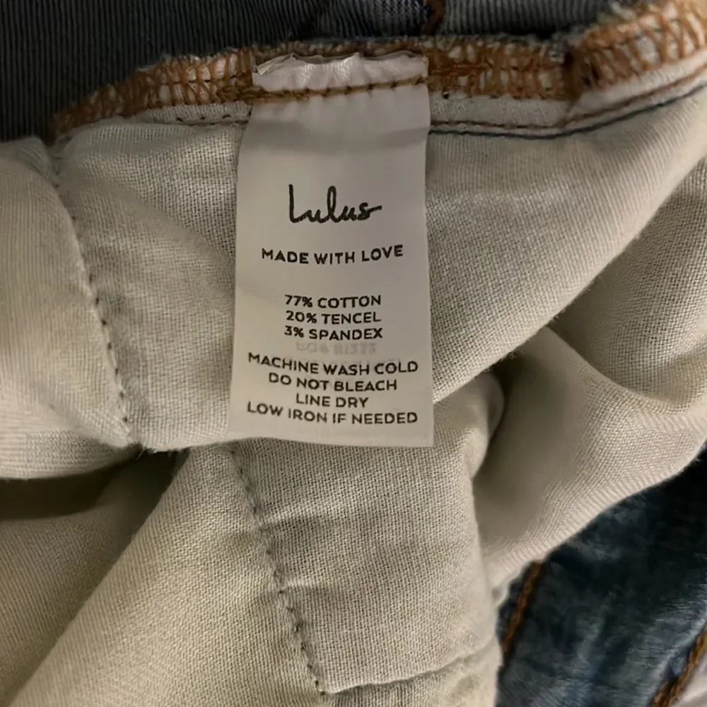 Lulu’s High Waist Light Wash Distressed Ankle Skinny Jeans Size 27 - Image 6