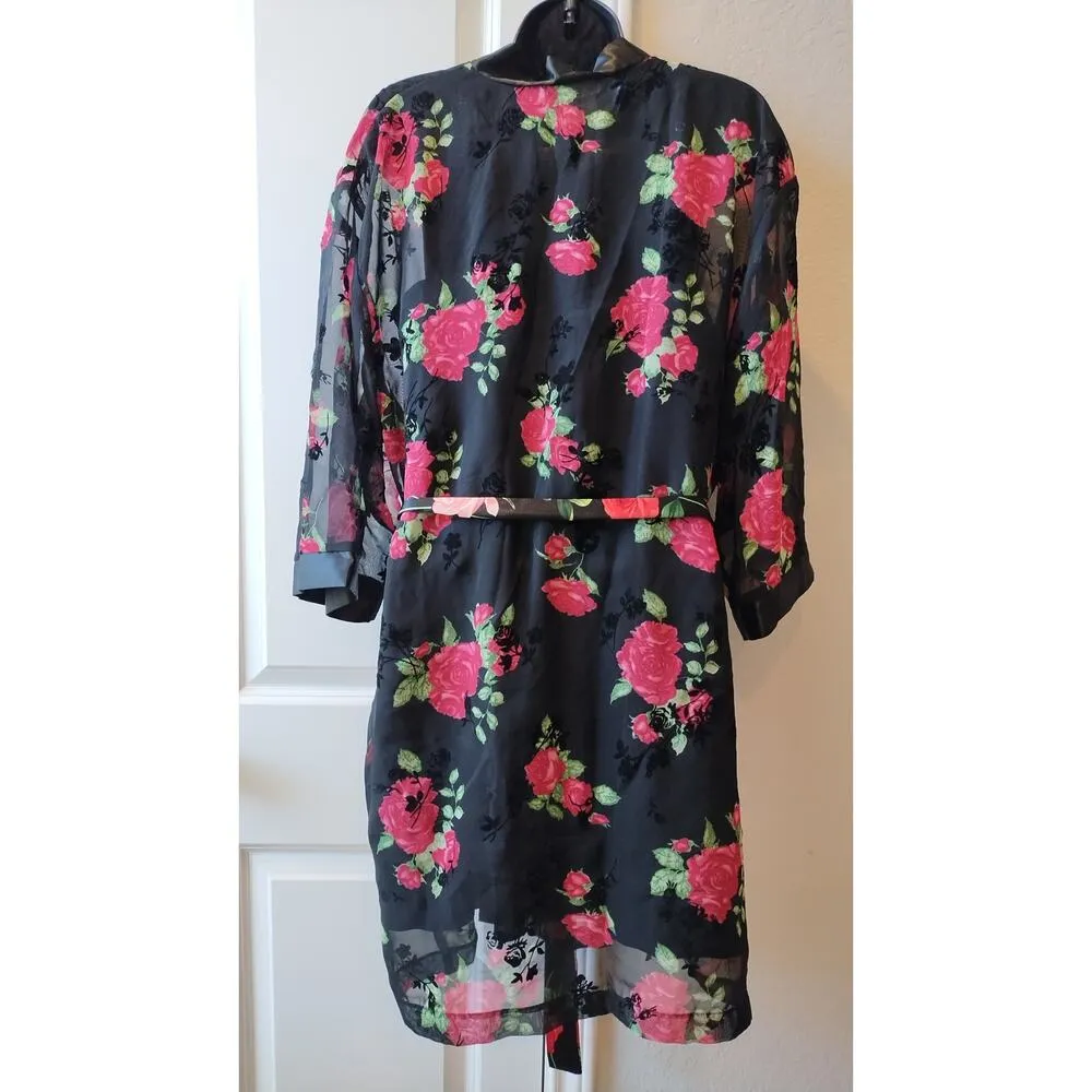 Secret Treasures Women's 2 Pieces Robe and  chemise Medium Black Red Floral - Image 6