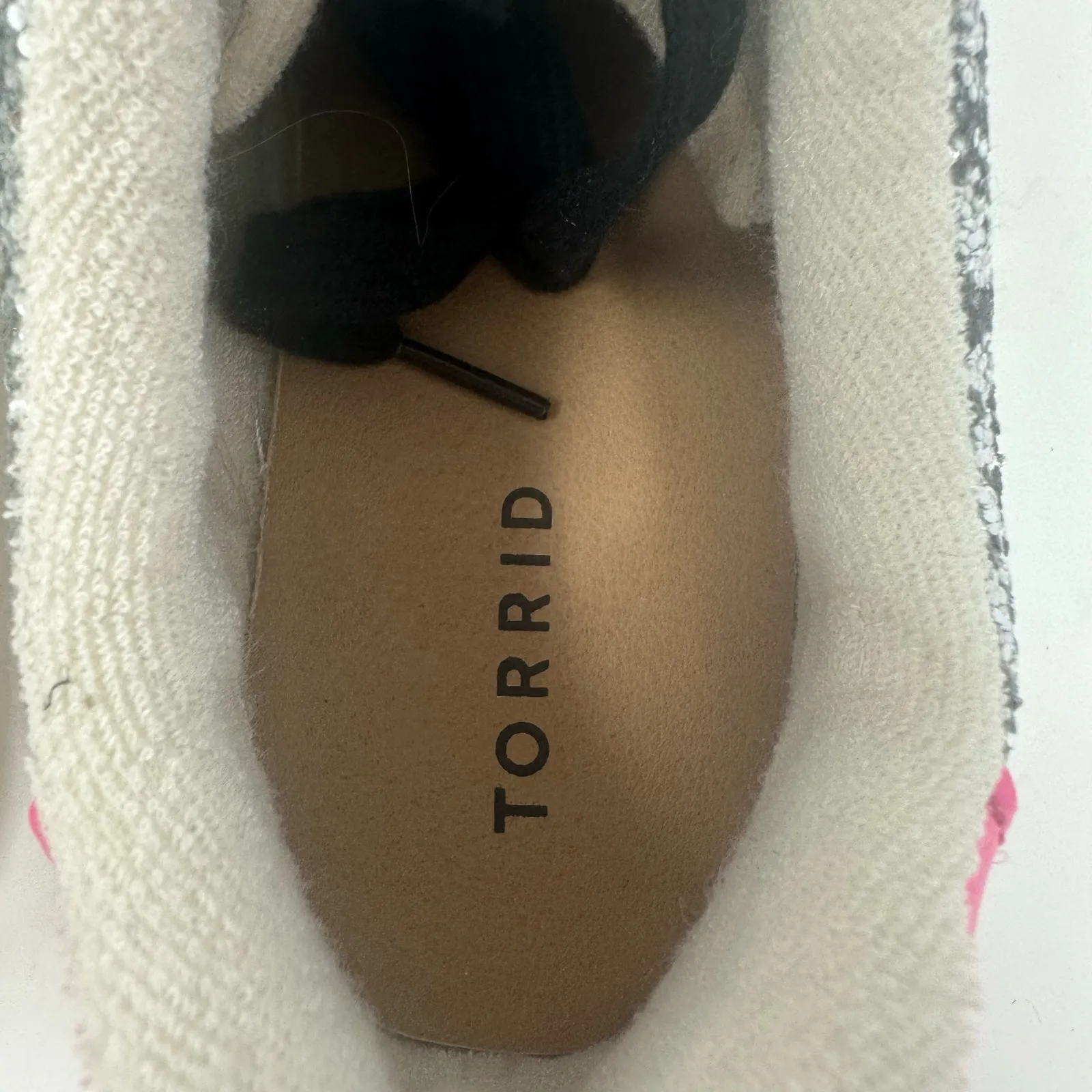 Torrid Size 9.5 Sneakers Gray Pink Star‎ Sparkle Glitter Lace Up Flat Casual NWT - Image 8