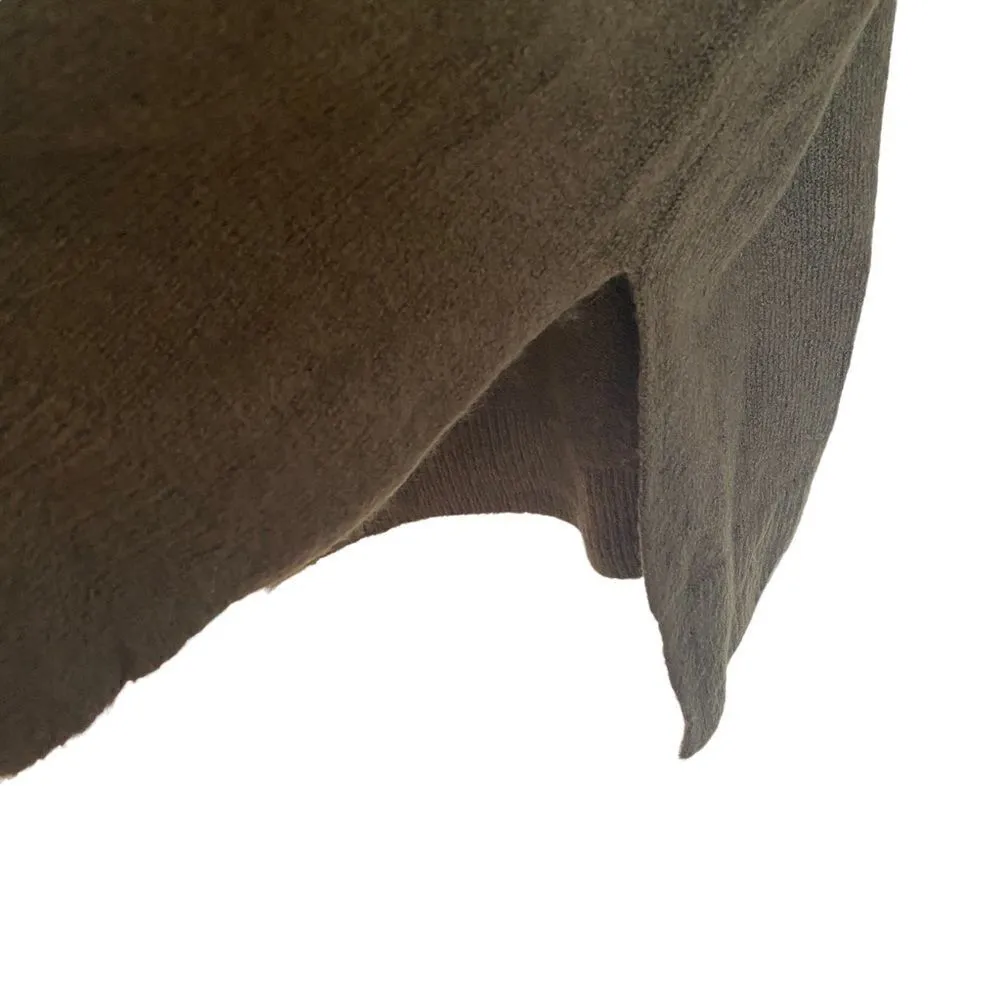 RDI Nordstrom burnt olive green v neck sweater NEW medium - Image 5