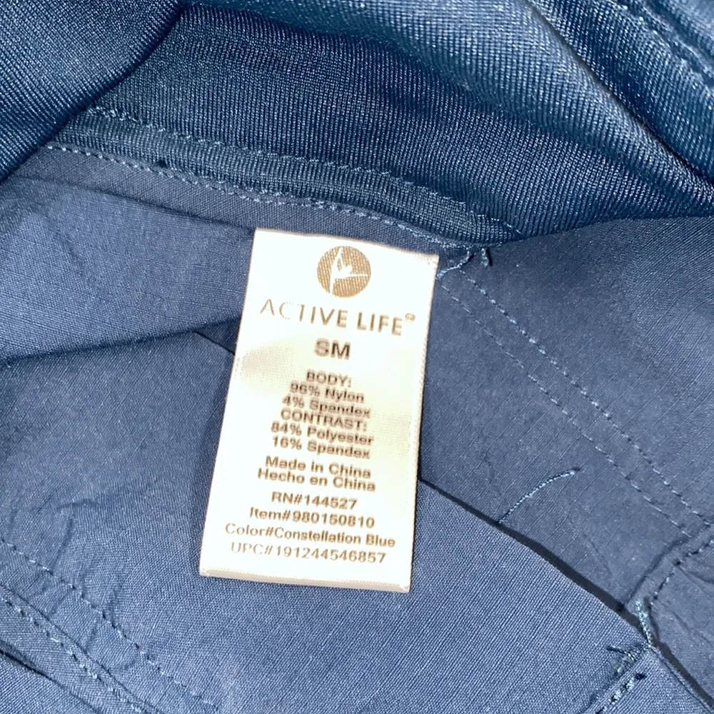 Active life small dark blue athletic shorts - Image 4