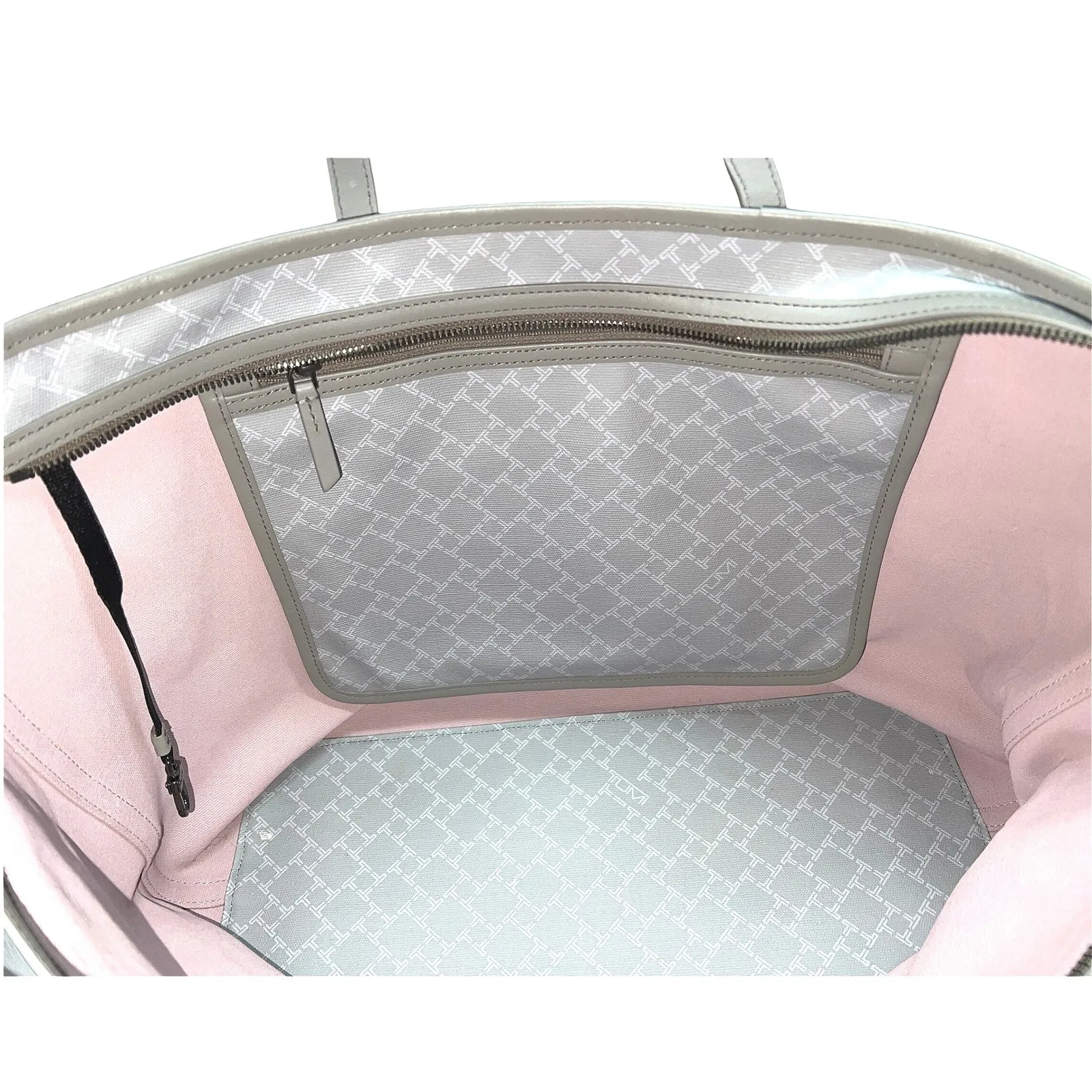 TUMI Everyday Tote Gray Coated Canvas Leather Handles Large Zip Top Travel VGUC - Image 4