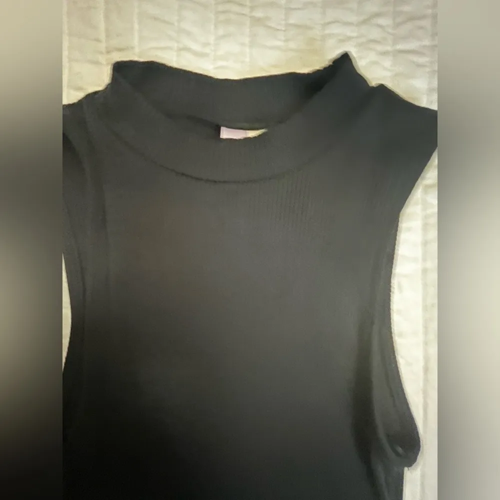 Alya Francesca’s black mock neck rib knit dress nwot - Image 3