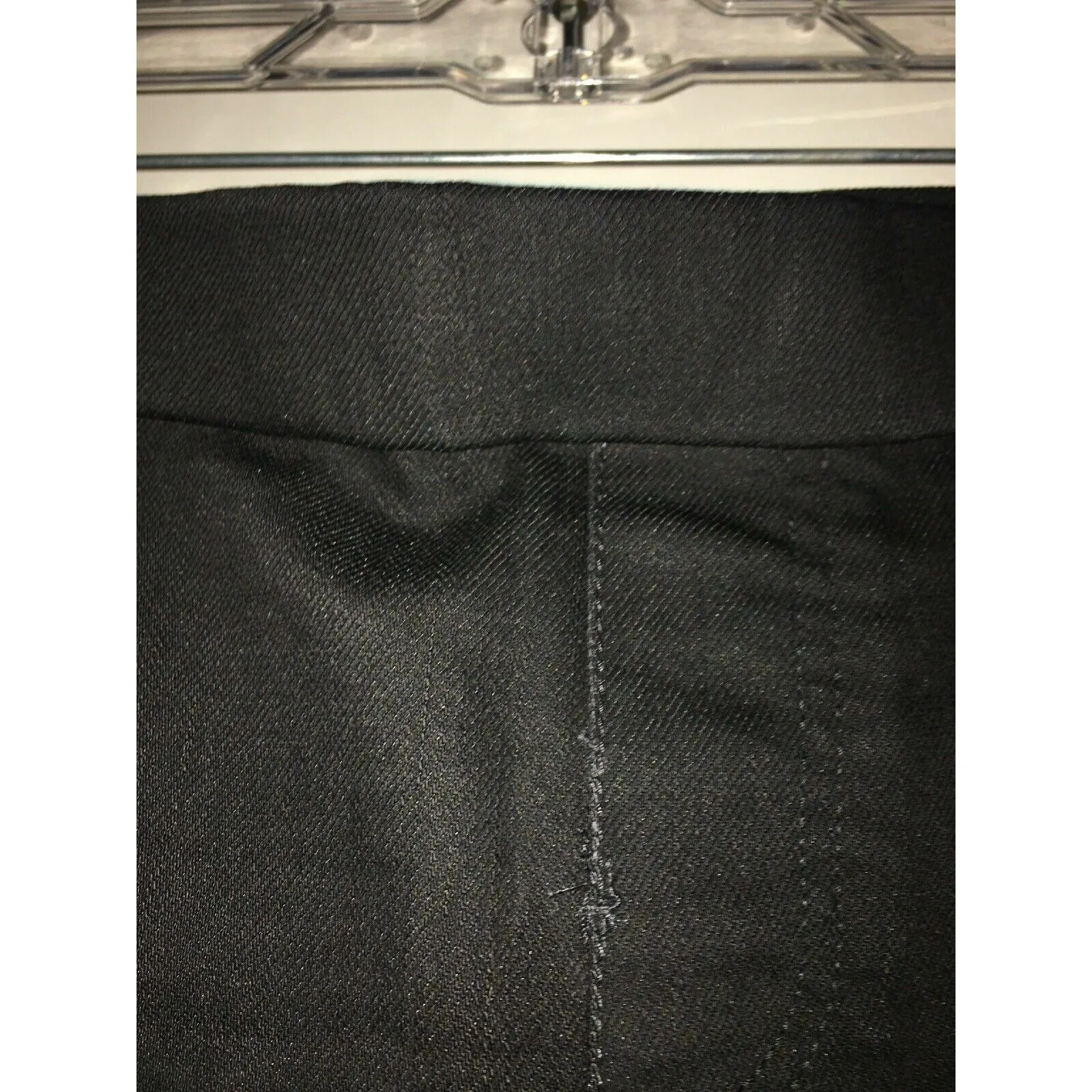 Gloria Vanderbilt Women's Black Denim Jean Shorts Button Zip Size 10 - Image 4