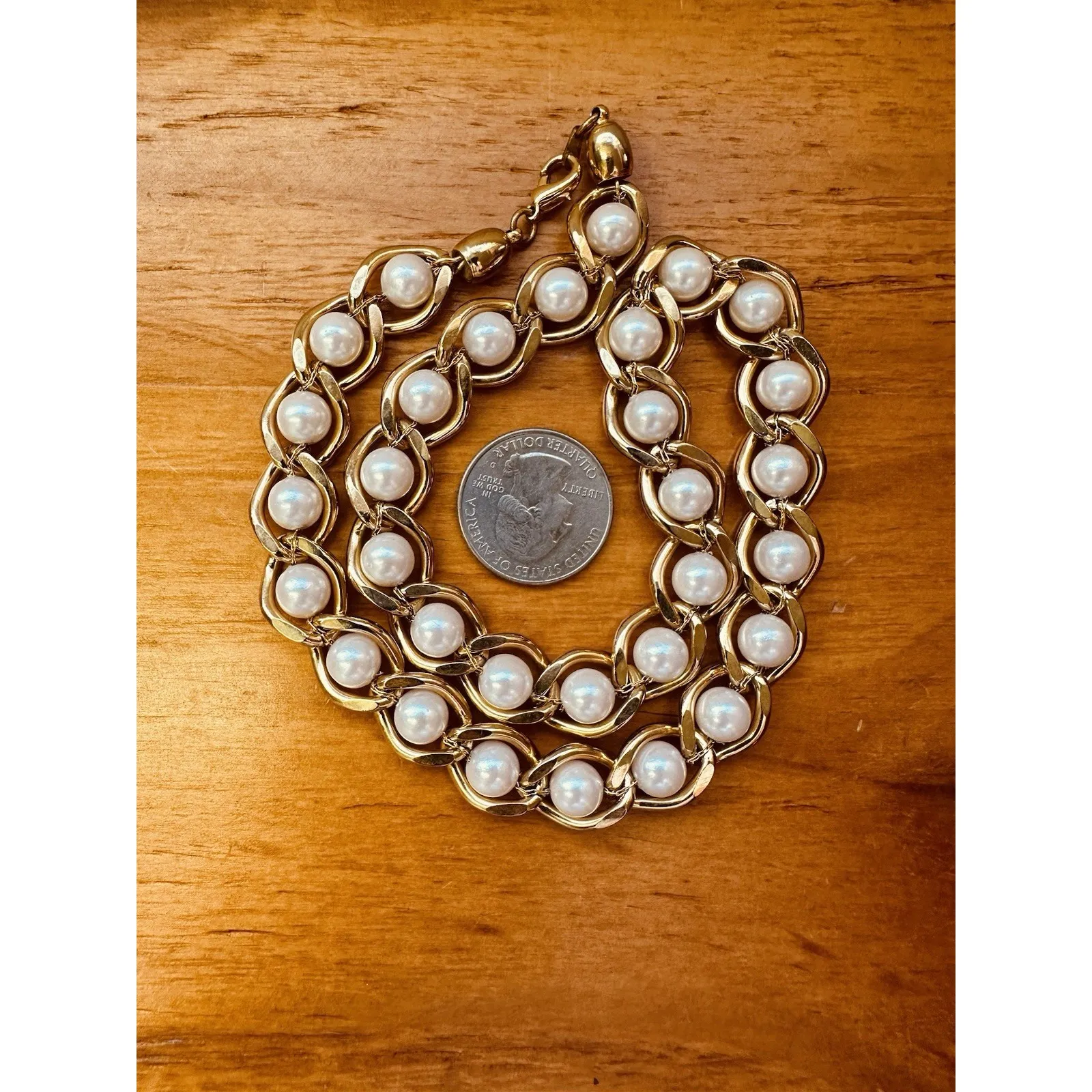 Vintage‎ Gold Tone Chunky Heavy Gold Link w/Faux Pearl 16" Necklace - Image 5