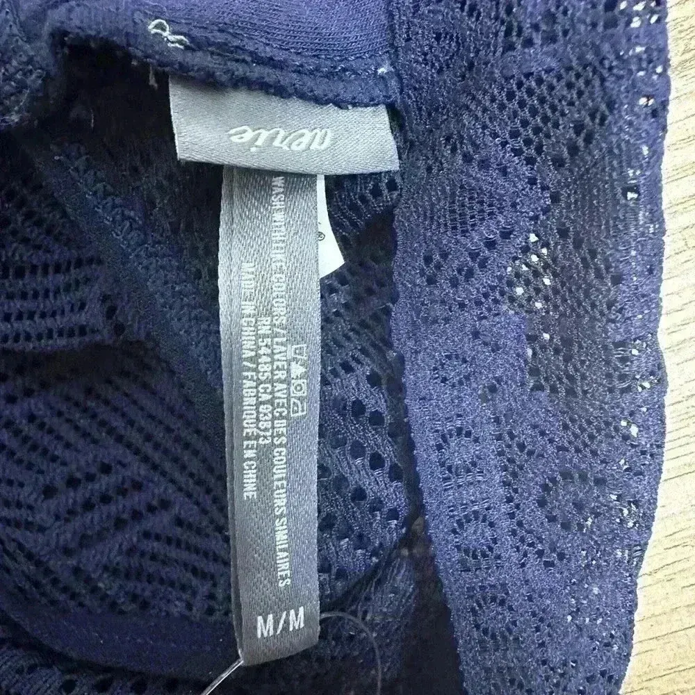 Aerie cropped bralette navy size Medium NWT - Image 4