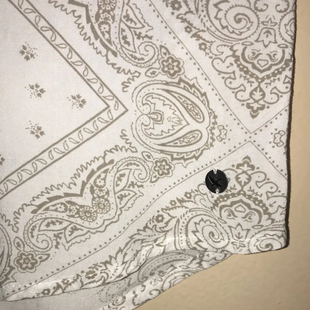 Eddie Bauer Women’s Paisley Print Split Neck Hi-Low Long Sleeve Button-Up Shirt - Image 4