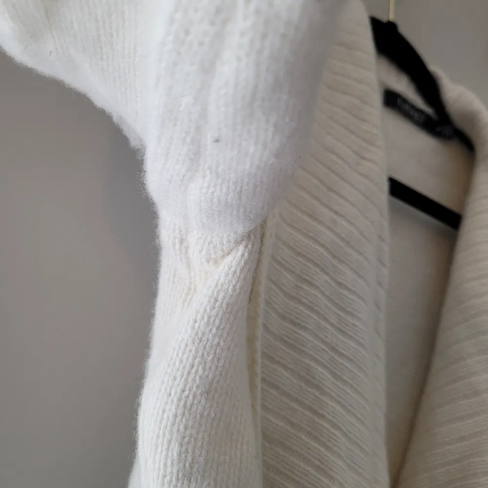 Lauren Ralph Lauren Cream and Gray Wool Blend Nordic Cardigan Size M - Image 6