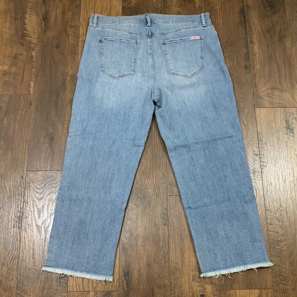 Hudson Light Wash High Waisted Cropped Fray Hemmed Jeans - Image 4