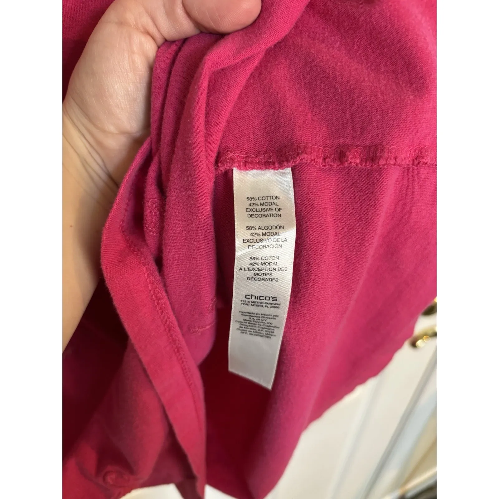 Chico's Pink Flamingo  Sequin Short Sleeve Top Size 2 Large Resort Wear Beach - Image 7