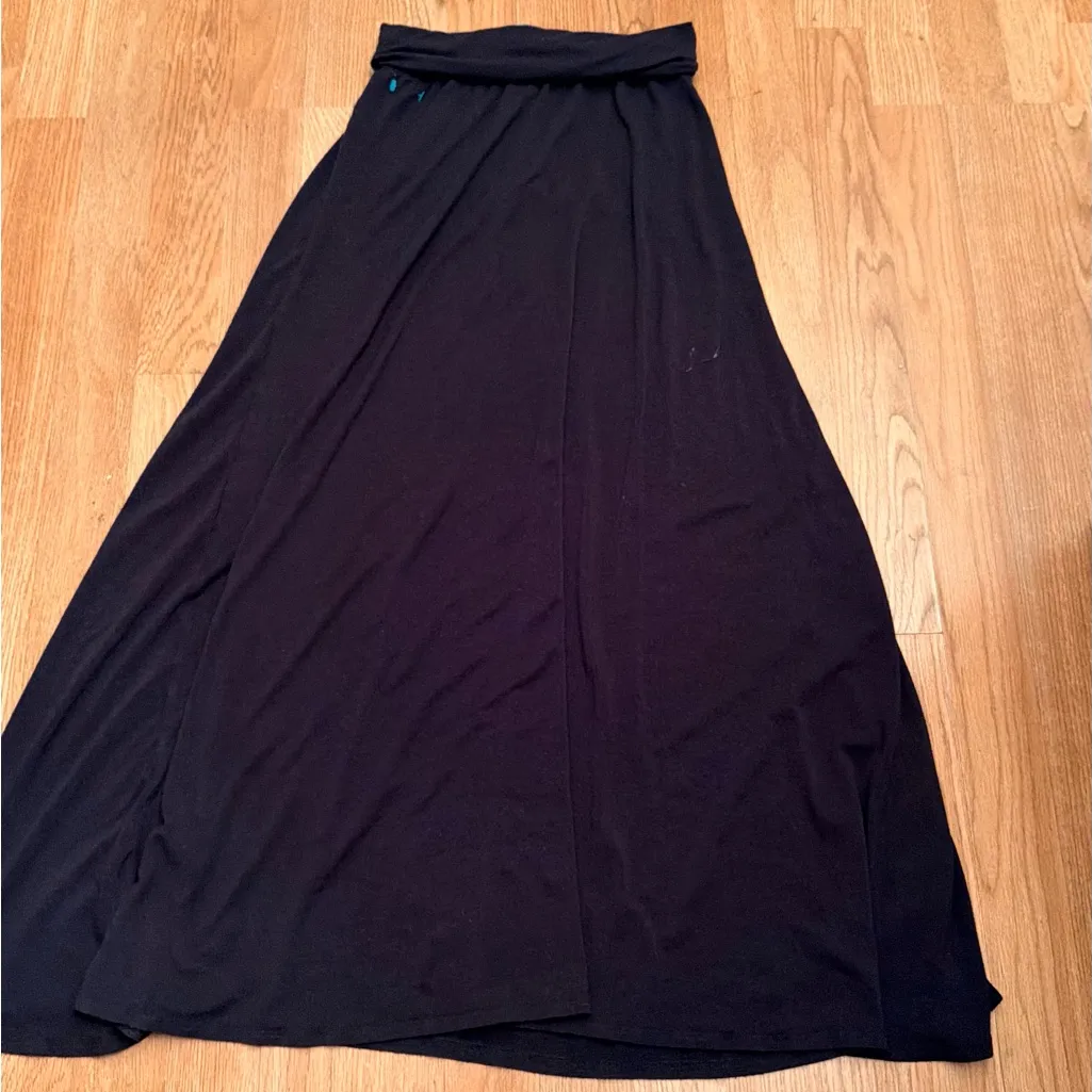 Vanilla Bay Classic Black Maxi Skirt - Image 4