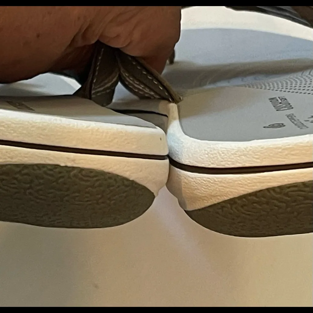 Cloud steppers by Clark’s women’s size 8 breeze sea pewter cushioned sole Gray - Image 4