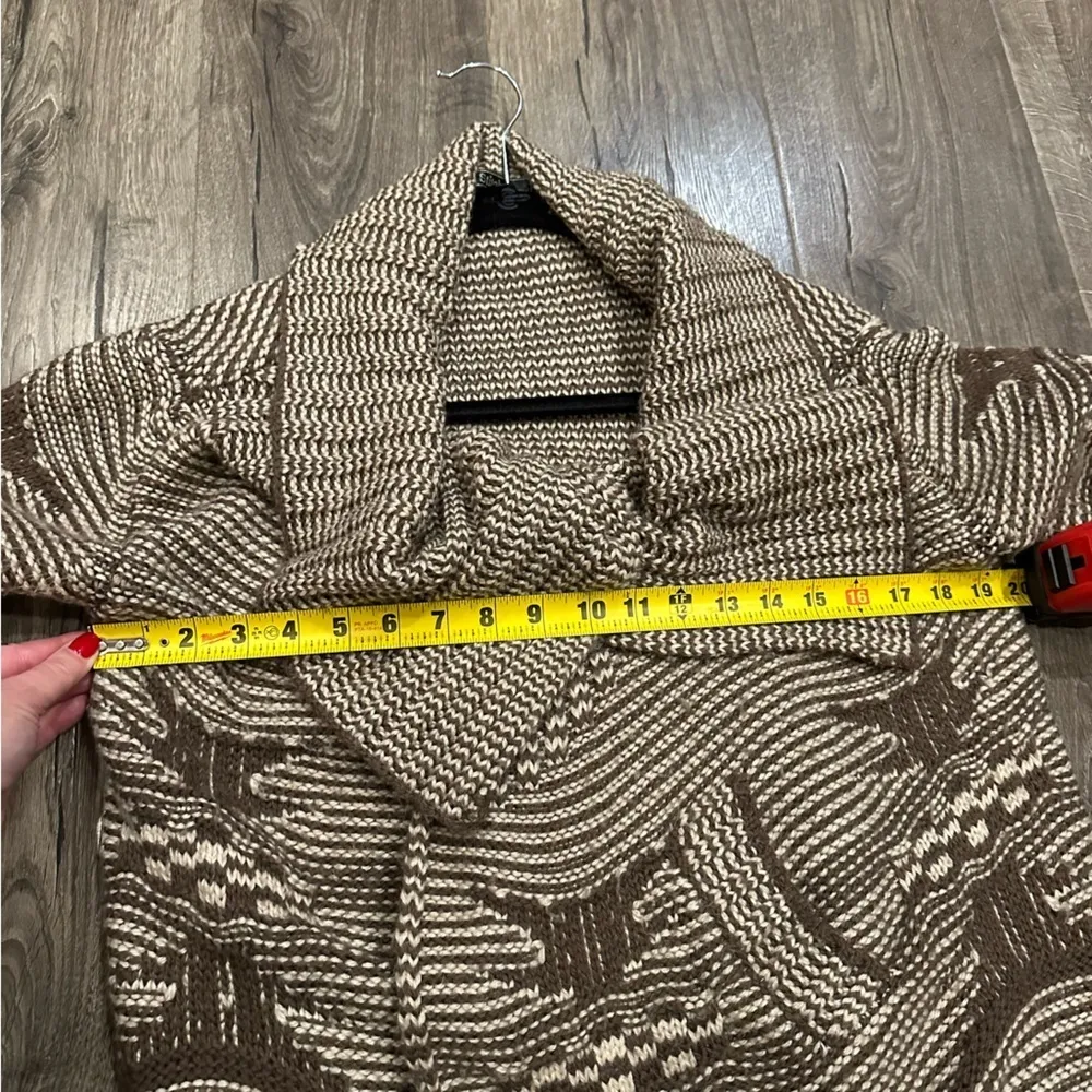 Love Stitch Cardigan Size Medium Open Draped Front Brown Wool Blend Boho Aztec - Image 8