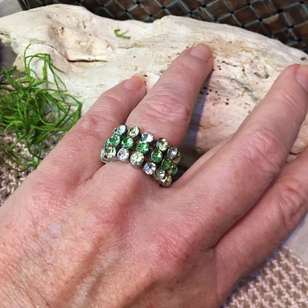 Green crystal and clear stretch ring Green - Image 4