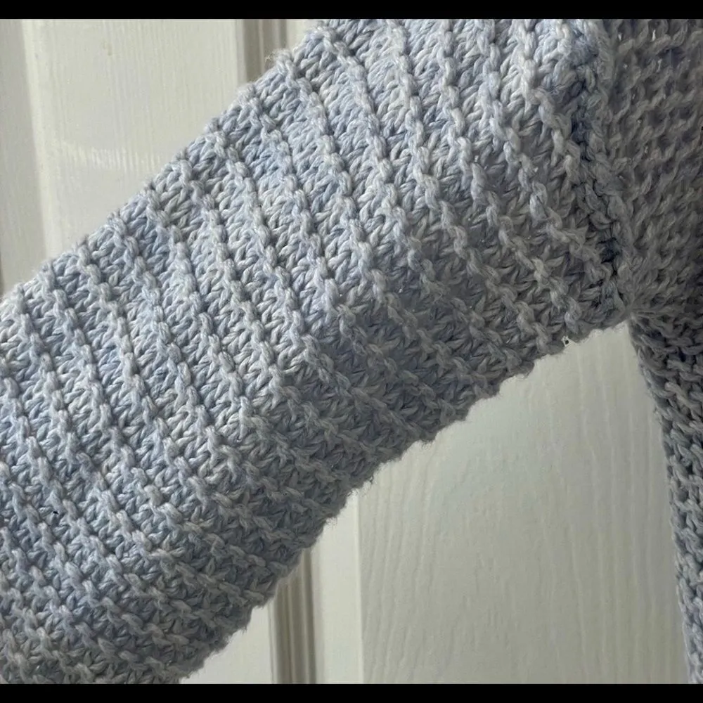 Hinge V neck sweater - Image 8