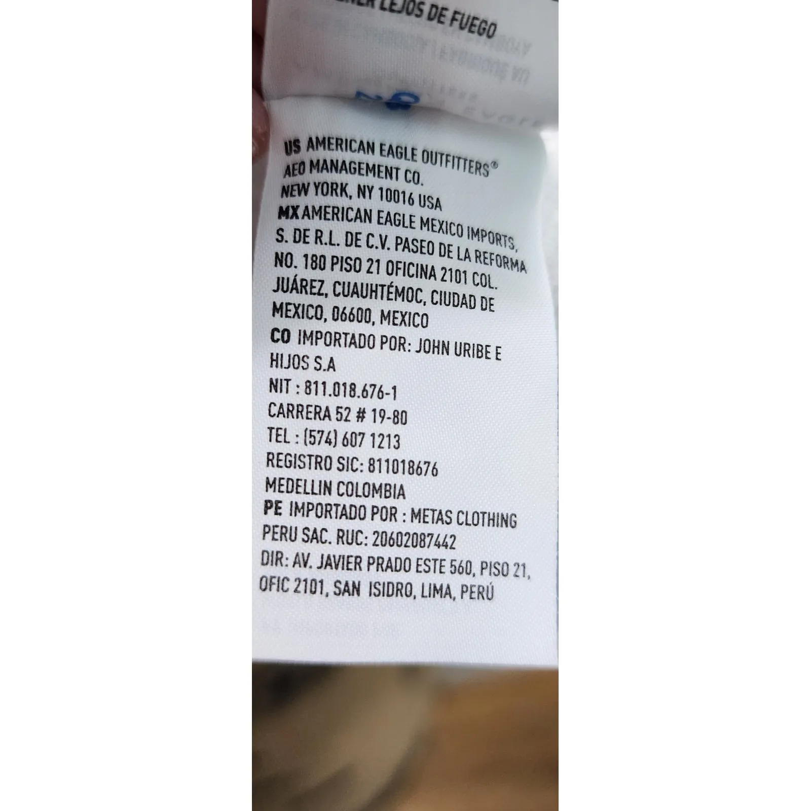 American Eagle Newport Beach California Graphic Ringer‎ Tee Shirt Size S - Image 6