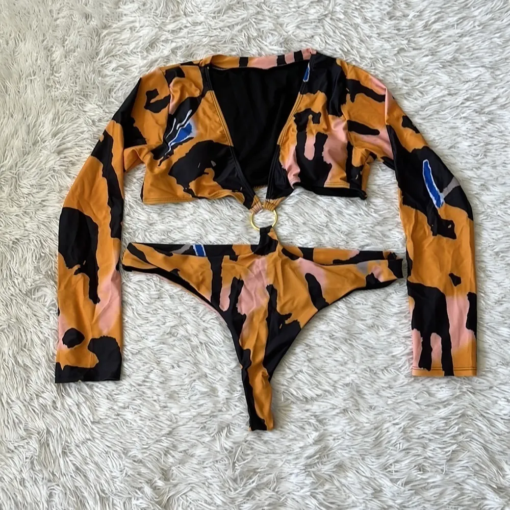 Matte Collection Women’s One piece multicolor swimsuit size 2XL - Image 4