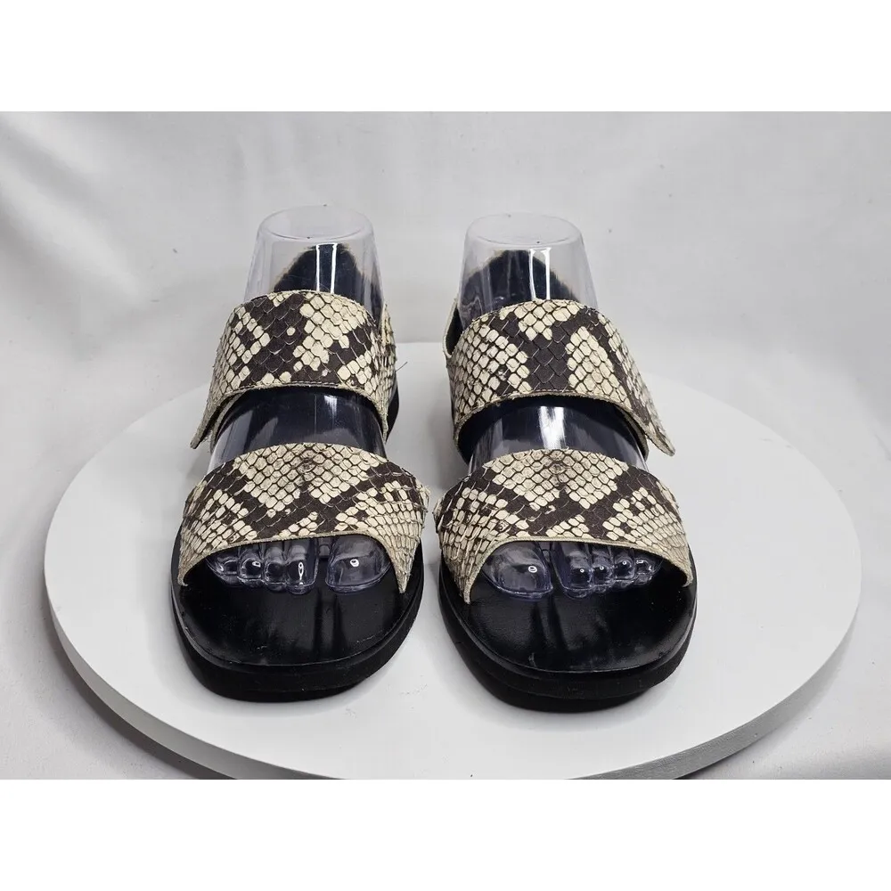 VINCE Salina Python Snake Print Flat Strap Sandals Black Cream Color Size 7.5M - Image 3