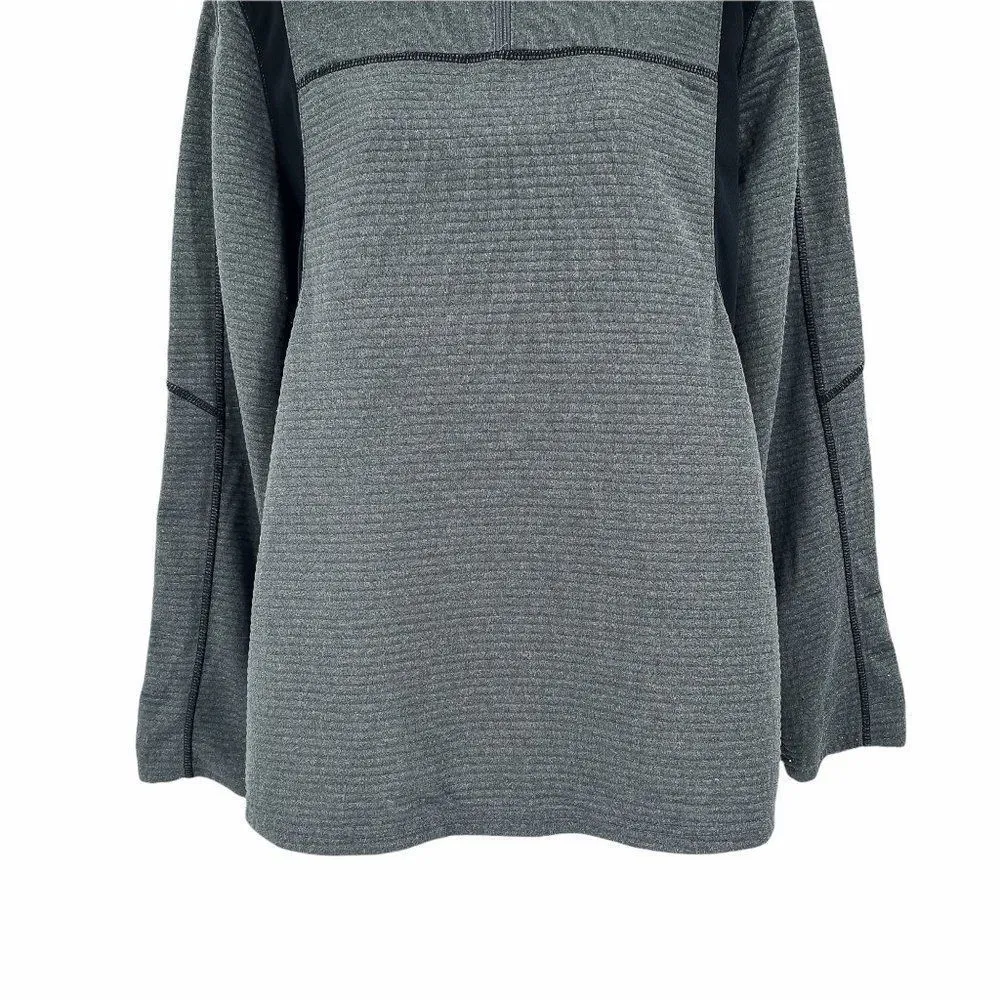2/$30 Cascade Sport Grey Long Sleeve 1/4 Zip Pullover M - Image 5