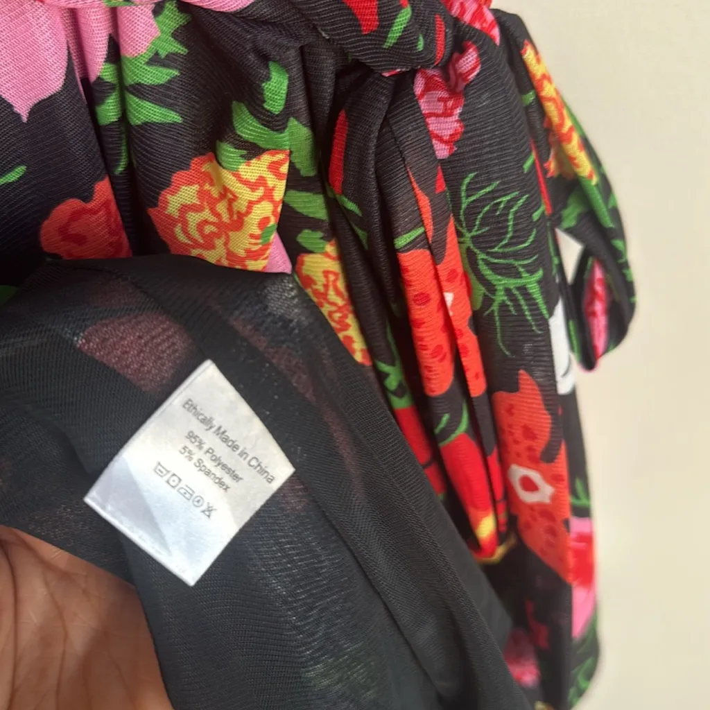 WRAY Enid Wrap Dress Mills Floral Small Black - Image 7