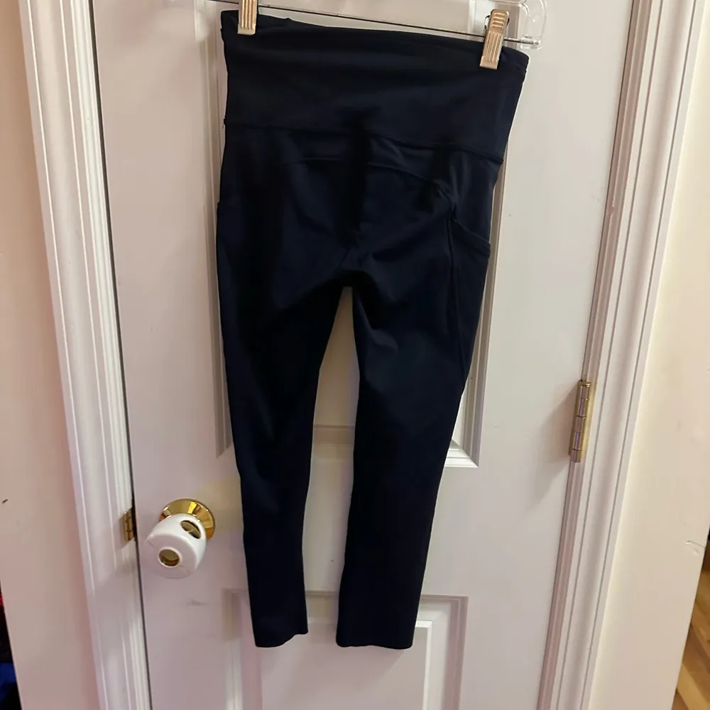 Lululemon cropped leggings with pockets color true navy - Image 3