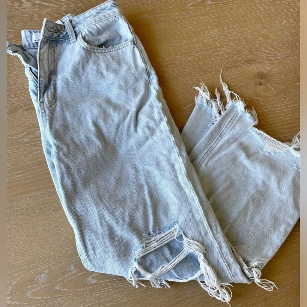 Vervet by Flying Monkey light wash high rise crop flare distressed jeans size 27 Blue - Image 7