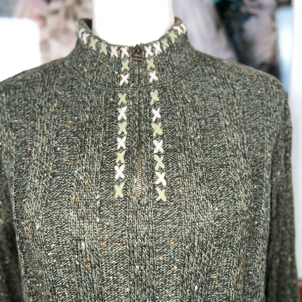 Nice Vintage Y2K Woolrich Ramie Cotton & Wool Sweater! - Image 3