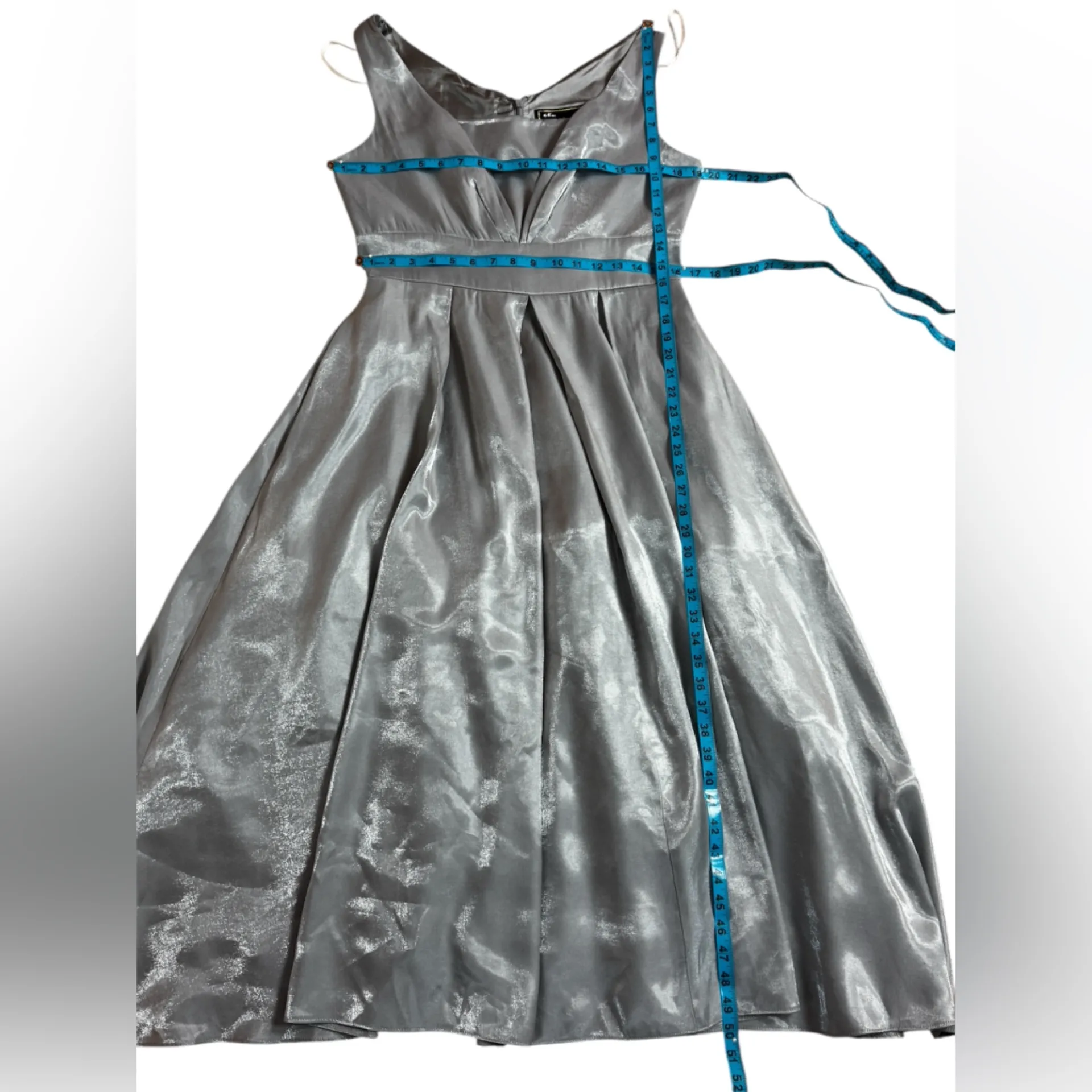 Nina Nischelle Stunning Shimmering Silver Dress SZ 10 - Image 14