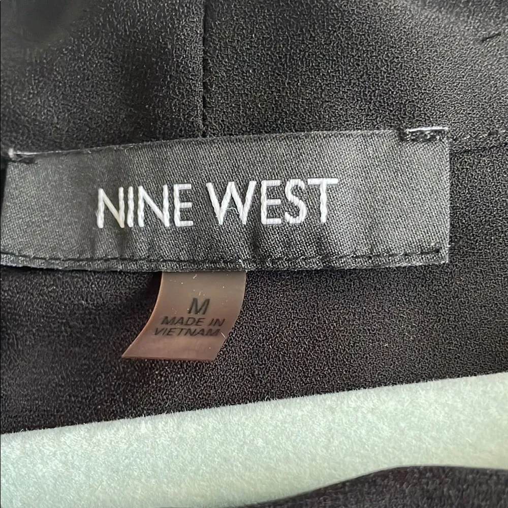 Nine West Women's Black Sleeveless Top - Image 2