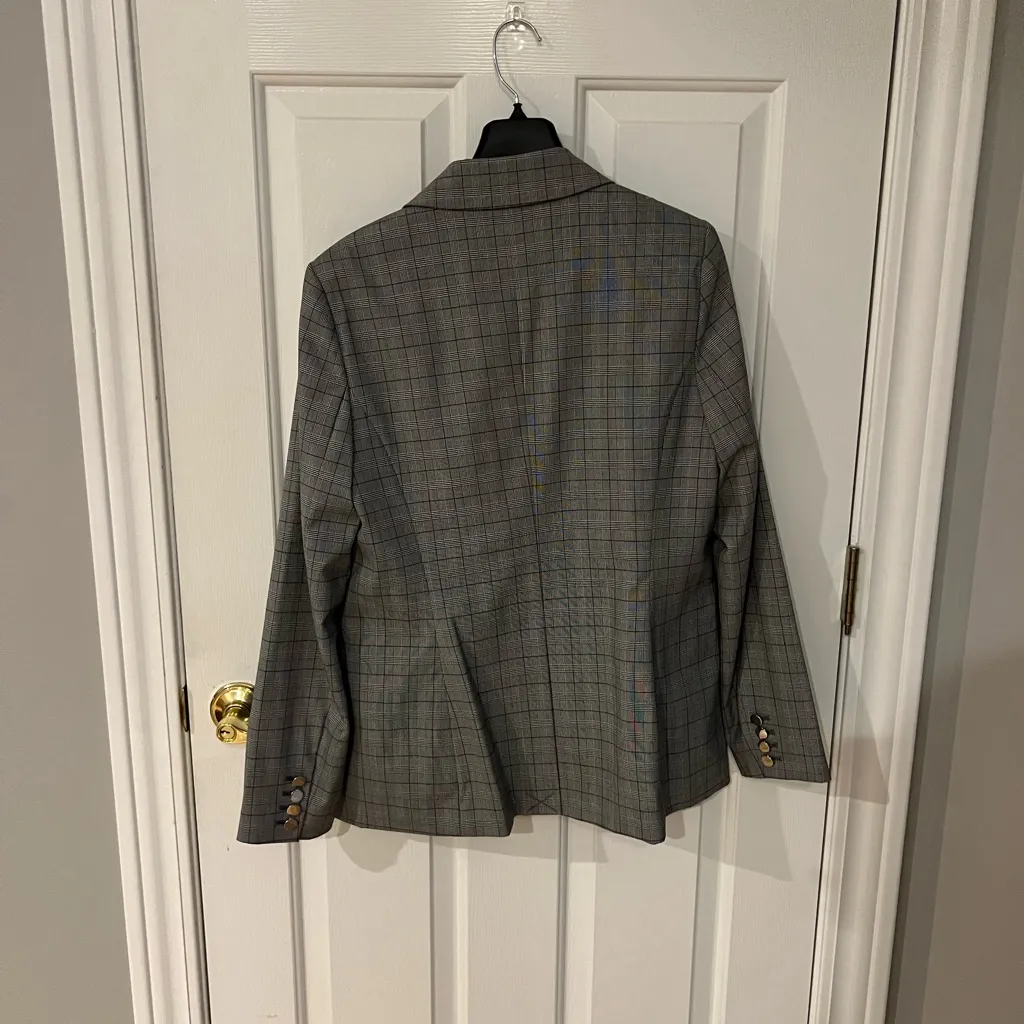 Calvin Klein  Suit Jacket - Image 4