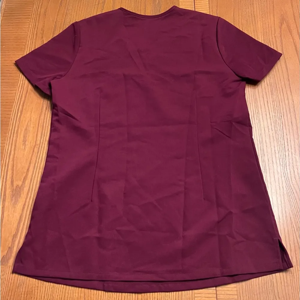 FIGS  SCRUBS Burgundy Catarina One-Pocket Top Style FW1000 Size XS - Image 9